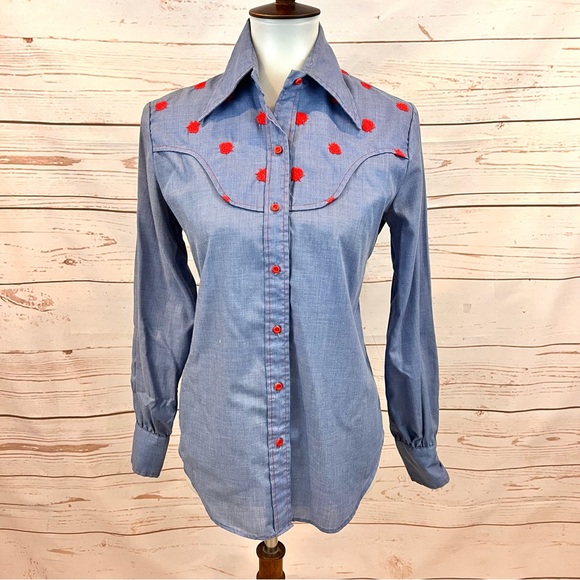 Vintage Boho Chambray Strawberry Embroidered Western Button Down Shirt - Picture 1 of 6